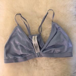 FOREVER 21 Periwinkle Satin Bra